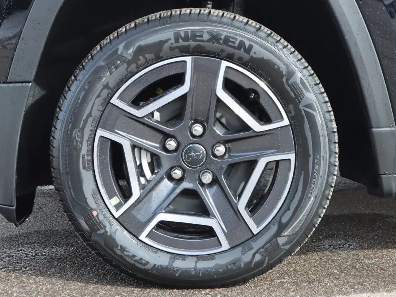 Jeep Cherokee снимка Jeep Cherokee