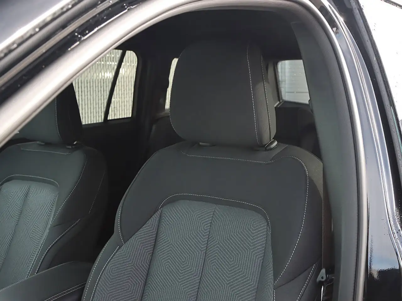 Jeep Cherokee снимка Jeep Cherokee