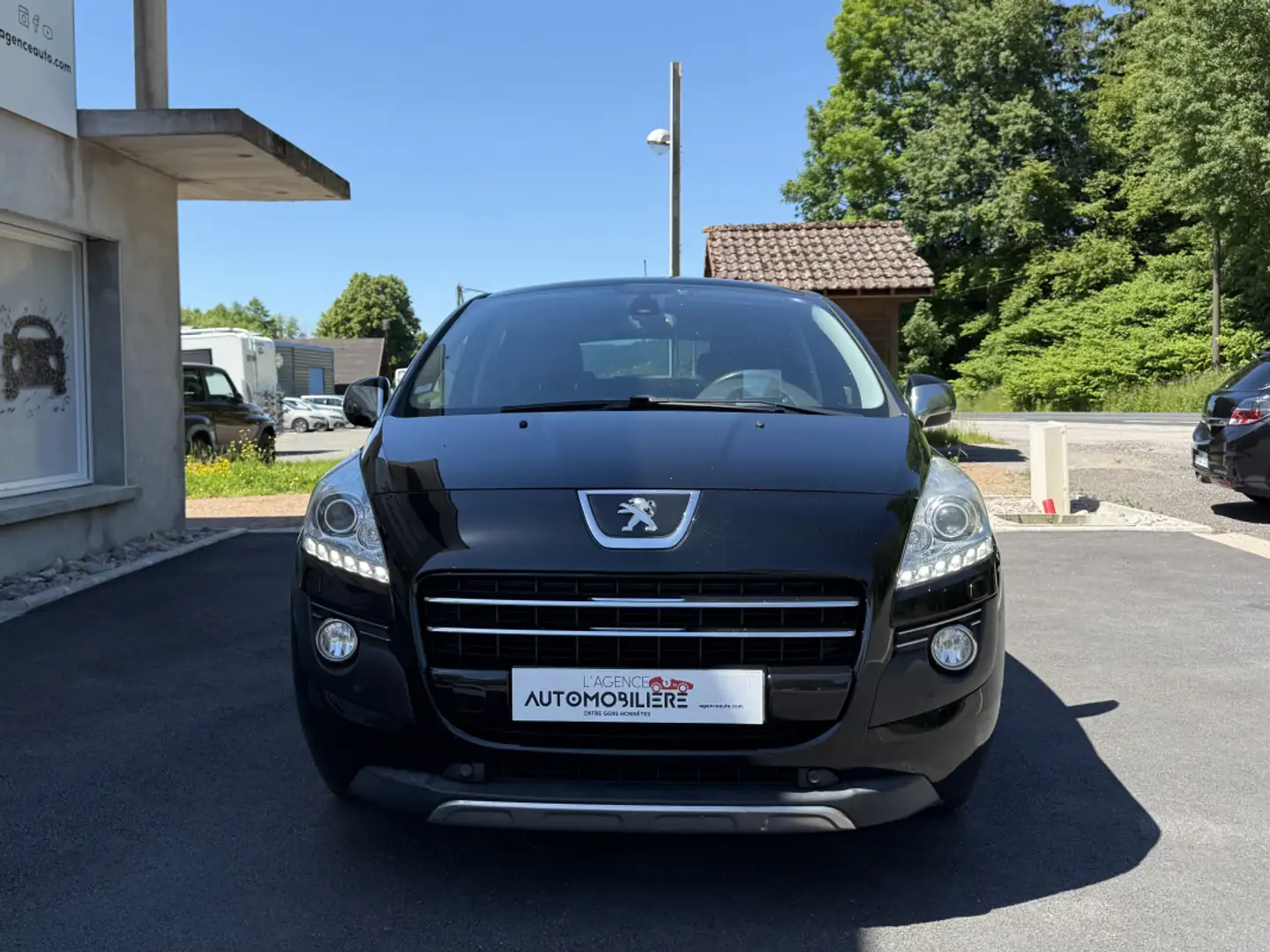 Peugeot 3008 2.0 HDi Hybrid 200 cv Noir - 2