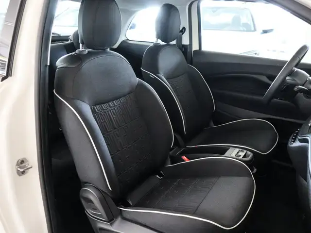 Fiat 500e view 6