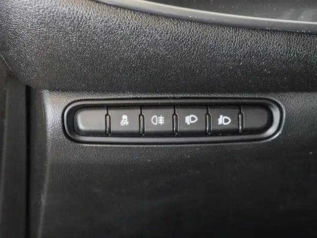Fiat 500e view 12