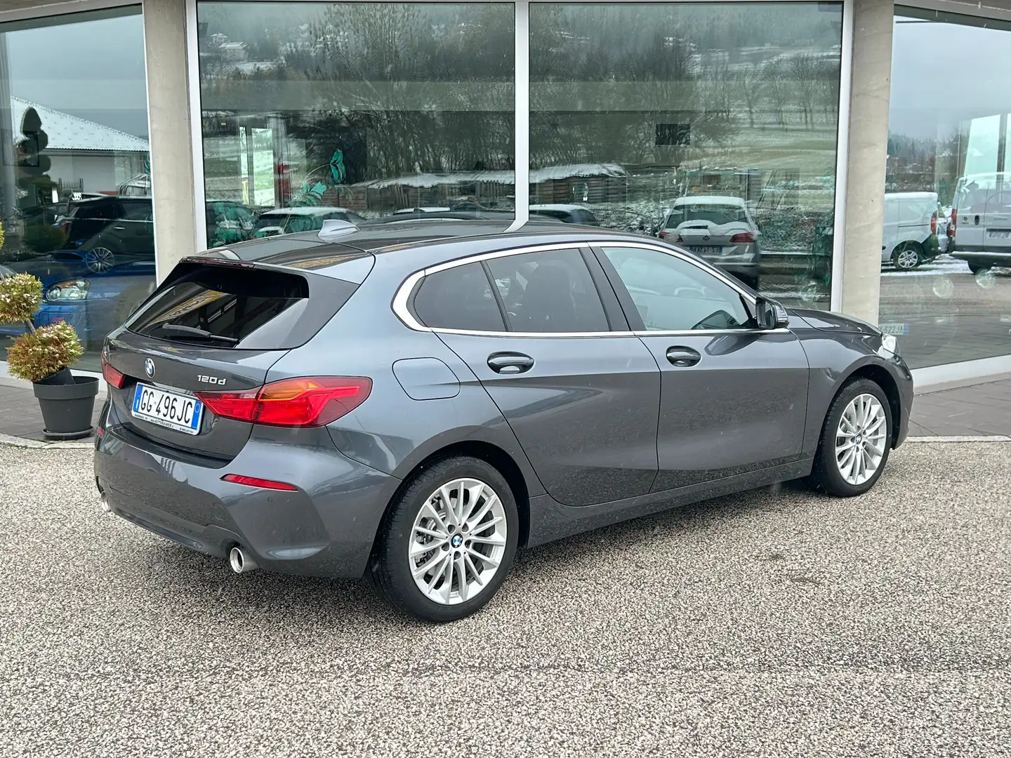 BMW 120 120d xdrive Advantage auto 4x4 "SOLI 30.000" Grigio - 2