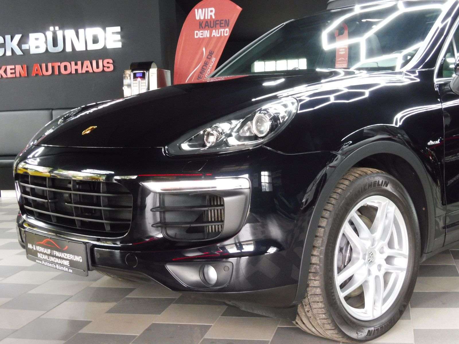 Second hand Porsche Cayenne 
