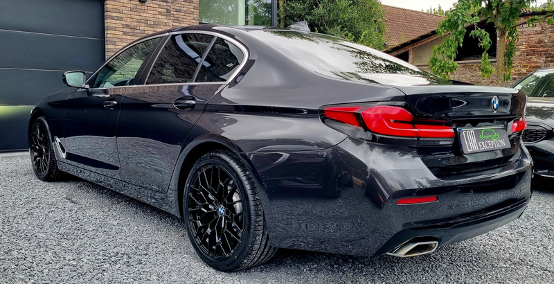 BMW 518 518 dA MHEV — photo 9