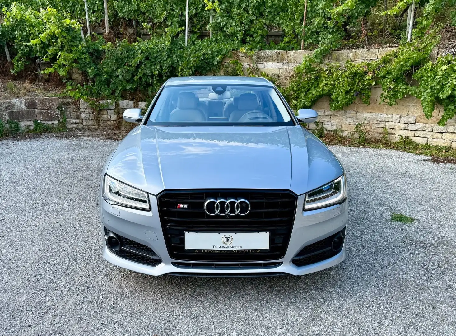 Audi S8 4.0 TFSI quattro plus, HuD, SportAGA, Carbon! Silber - 2