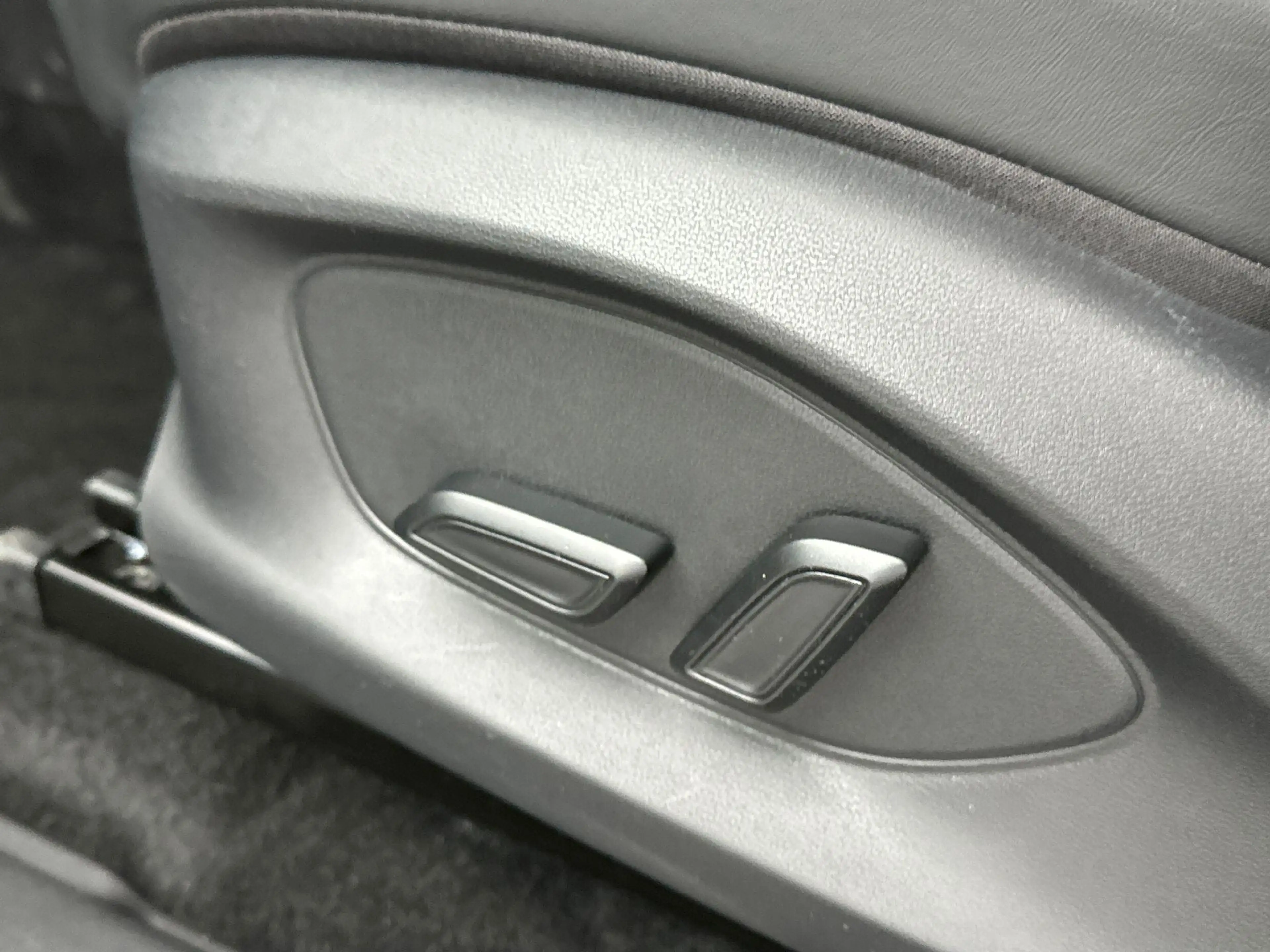 MG ZS 1.5 Hybrid+ Aut. Luxury | Navi | ACC | ECC | Stoel — photo 11