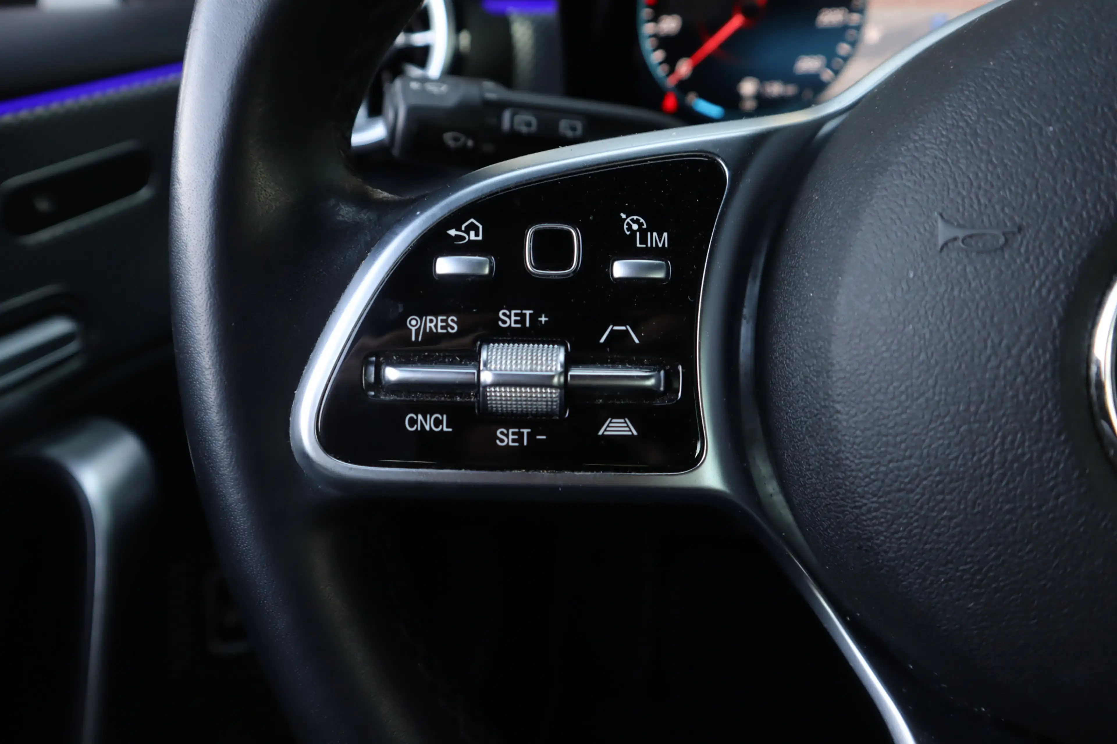 Mercedes-Benz A 250 e Progressive | BLIS | Distronic | Sfeer | Elec.tr — photo 9