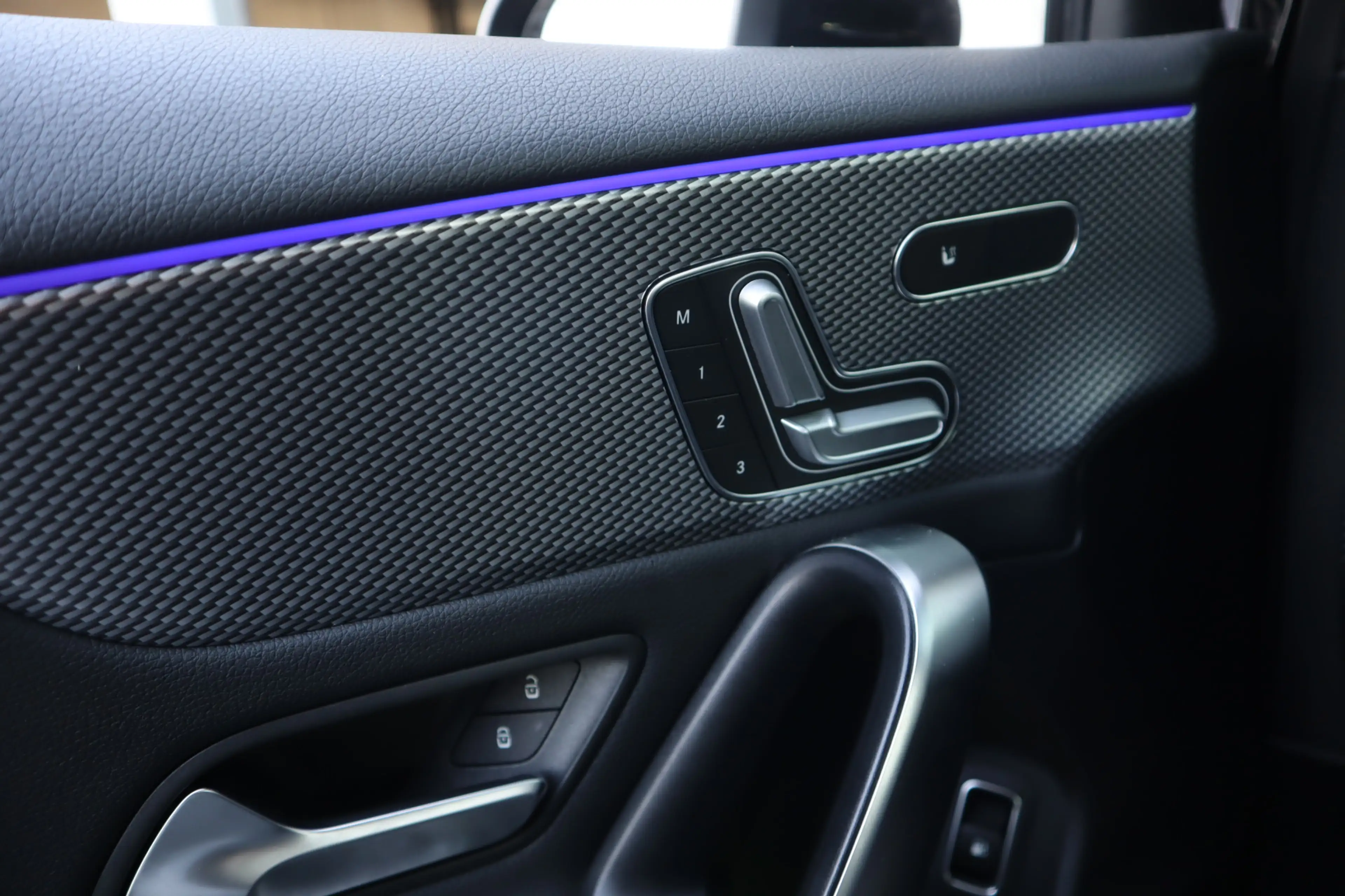 Mercedes-Benz A 250 e Progressive | BLIS | Distronic | Sfeer | Elec.tr — photo 16