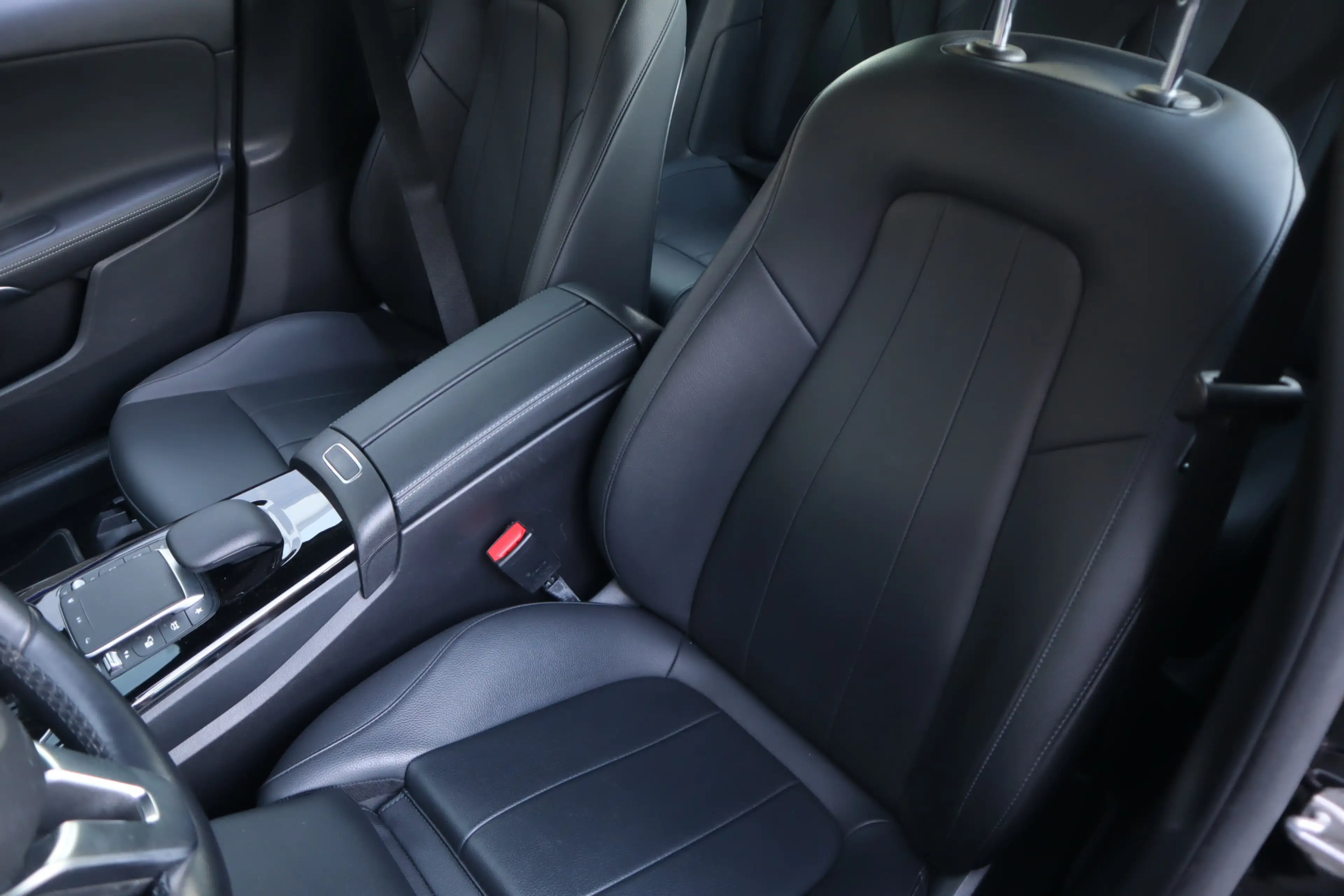 Mercedes-Benz A 250 e Progressive | BLIS | Distronic | Sfeer | Elec.tr — photo 22