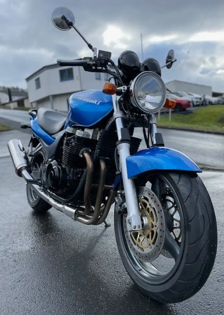 Kawasaki ZR - 7 Naked Blau - 1