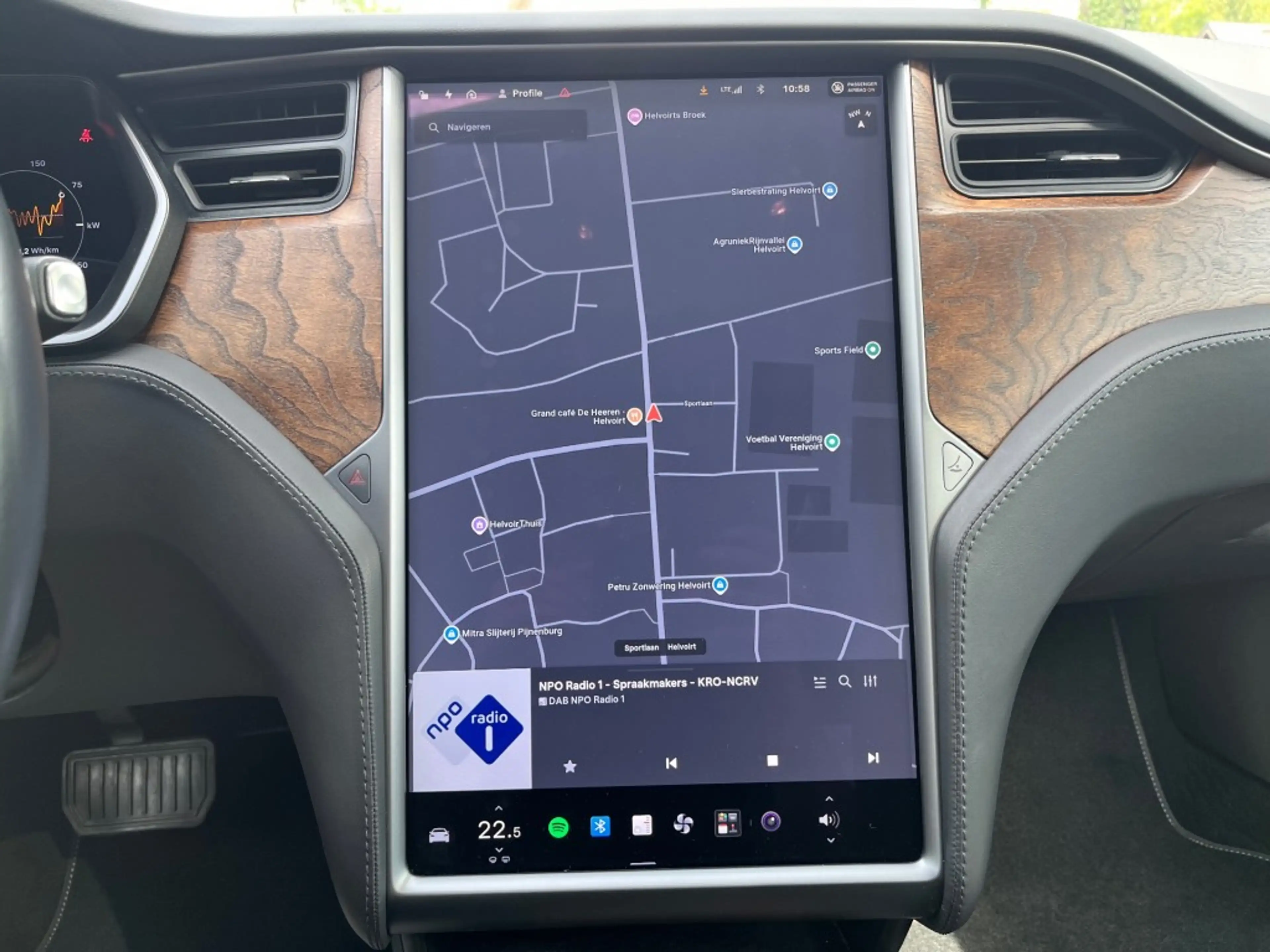 Tesla Model S 100D — photo 10