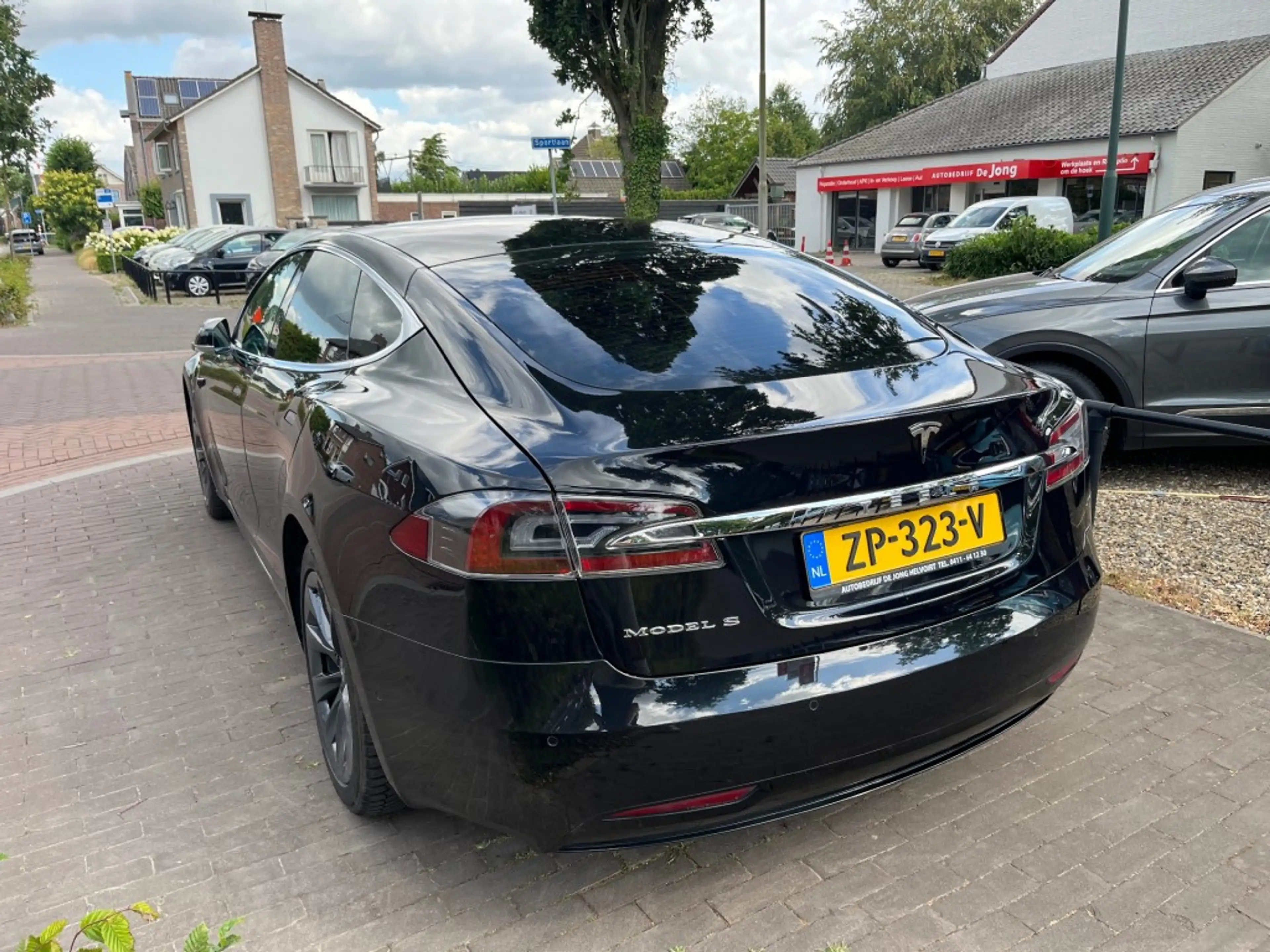 Tesla Model S 100D — photo 4