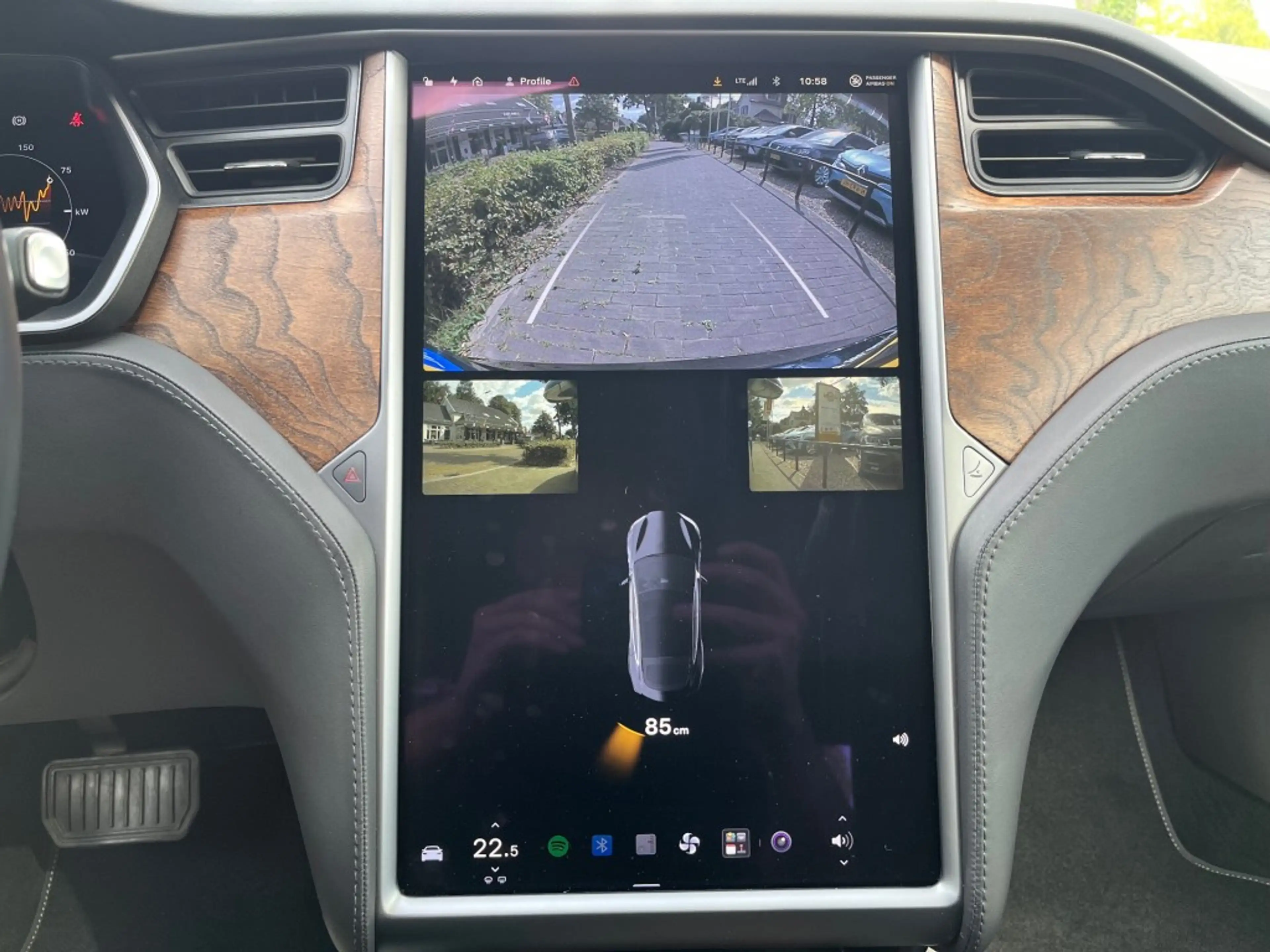 Tesla Model S 100D — photo 11