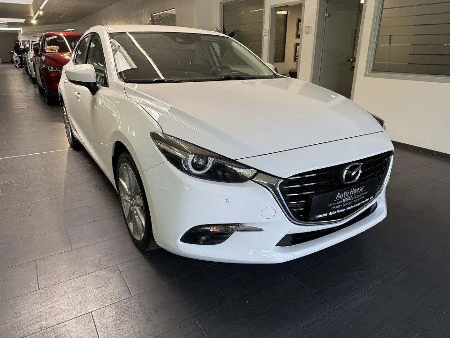 Mazda 3 2.0 120PS Sports-Line Voll-LED PDC Bose RFK Blanc - 1