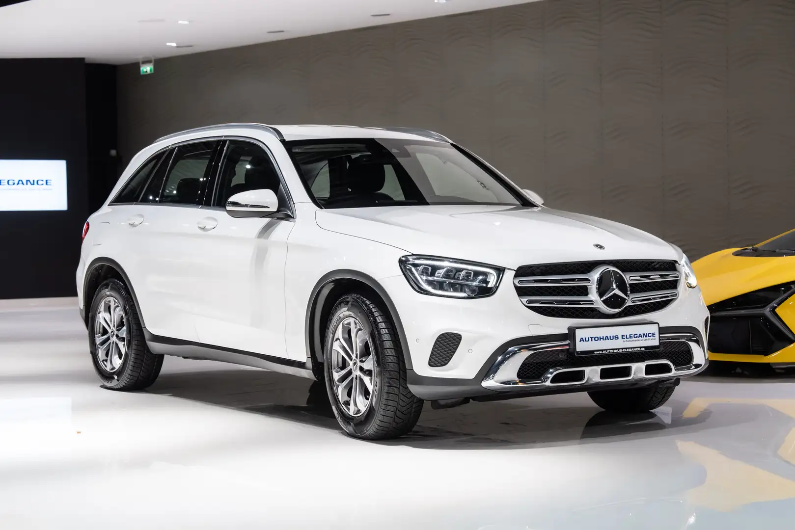 Mercedes-Benz GLC 300 d 4Matic*EXCL-INT*1.HAND*HIGH-LED*KAMERA Blanc - 2