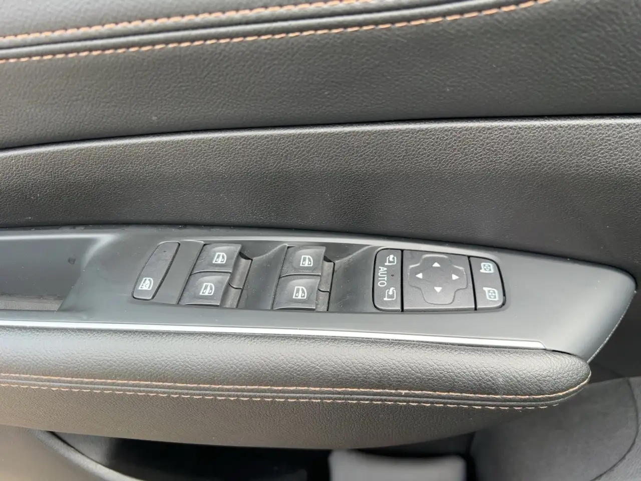 Renault Talisman Grandtour TCe 160 Limited, миниатюра 16