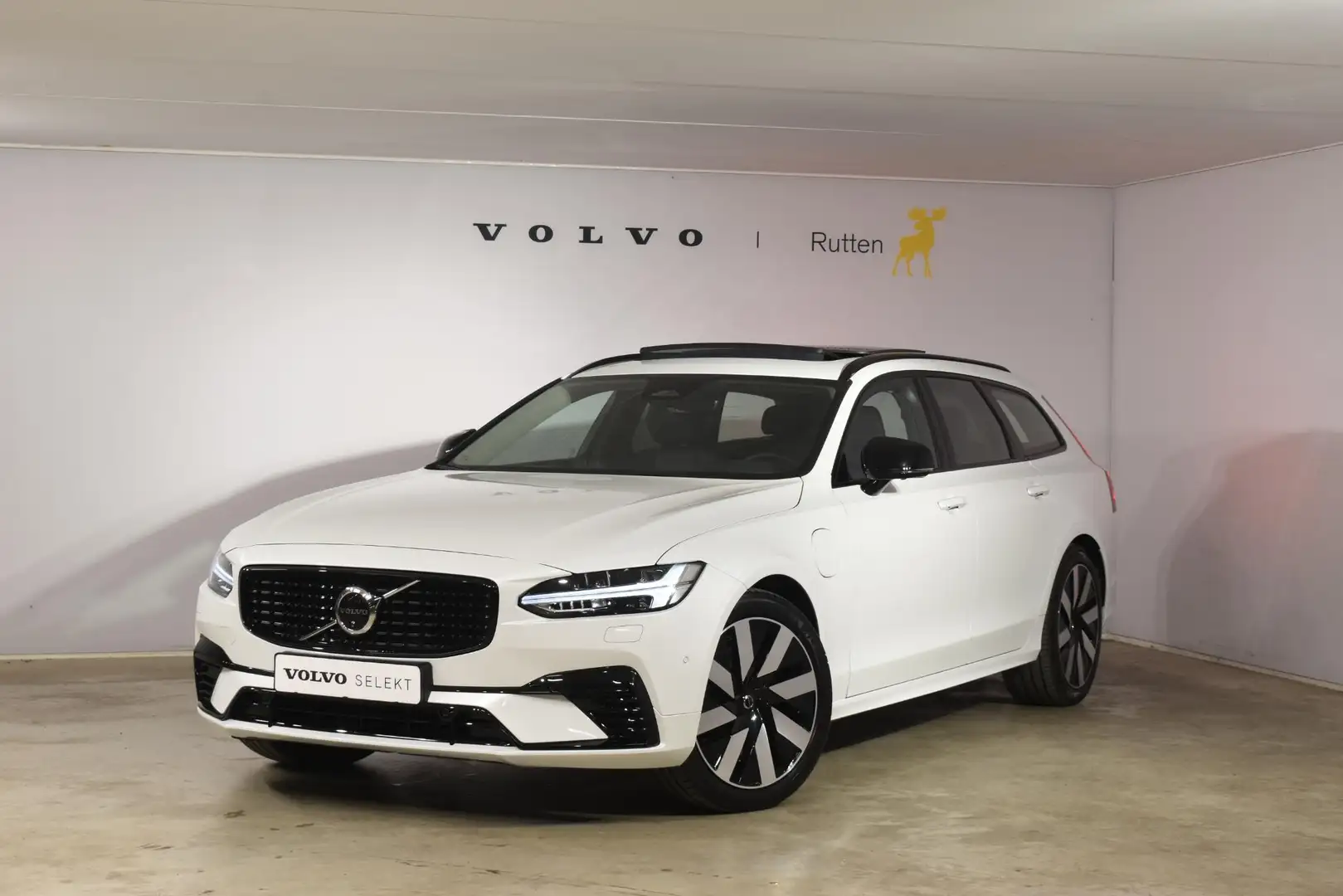 Volvo V90 T8 455PK Automaat Plug-in Hybrid AWD Ultra Dark / Wit - 2