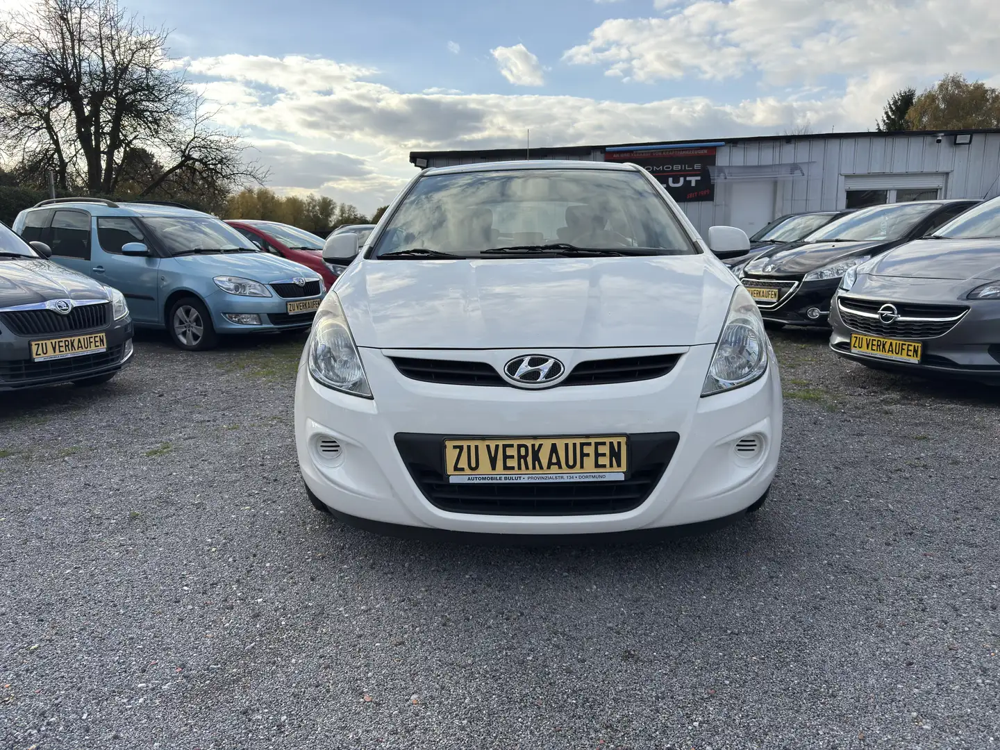 Hyundai i20 i20  5-Türer 1.2 Classic Weiß - 2