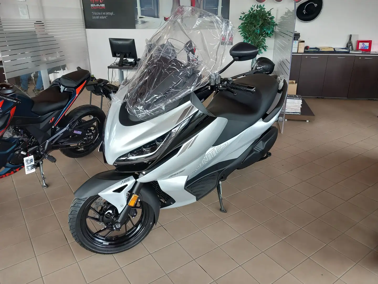 Zontes 350 E nuovo da immatricolare Silber - 1