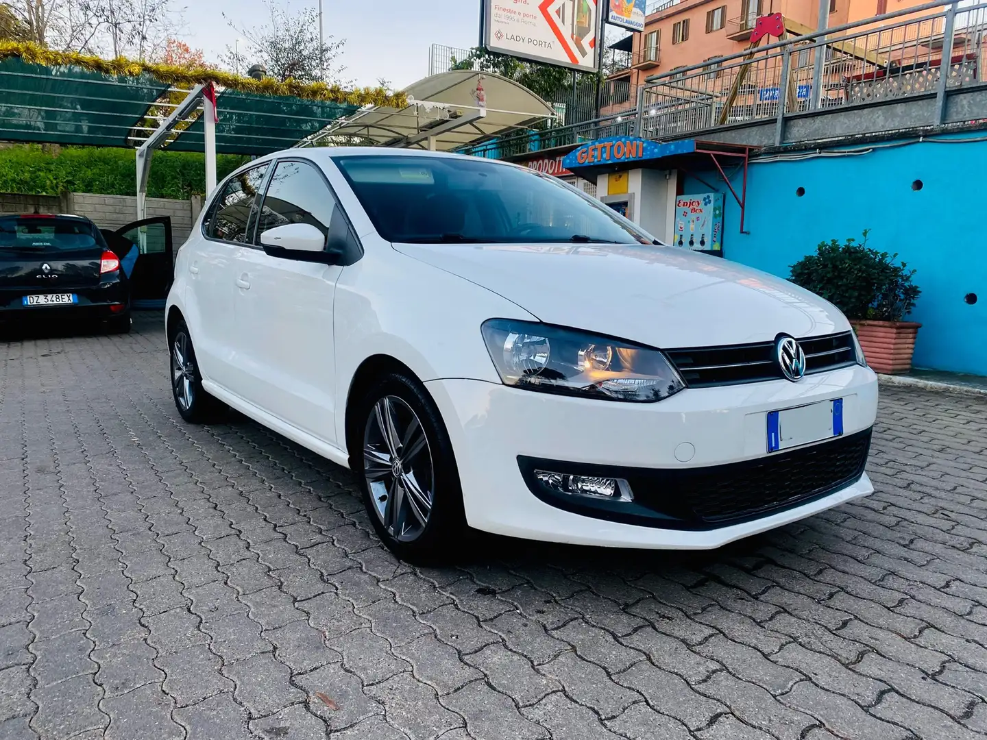 Volkswagen Polo 5p 1.4 Highline - 1