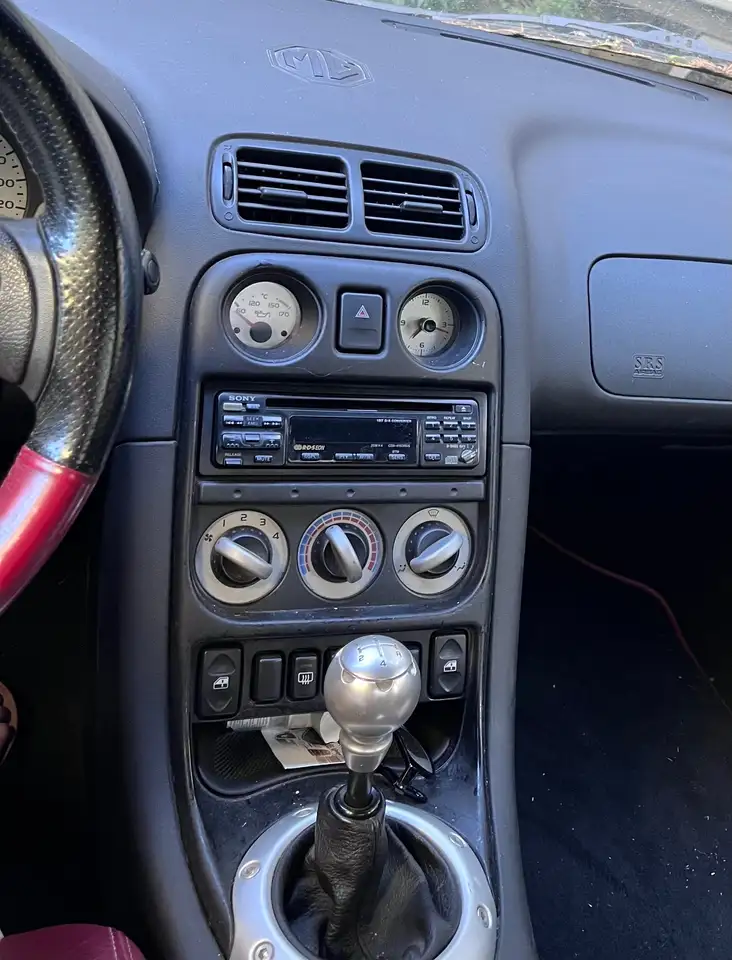 MG F 1,8i VVC, foto 5