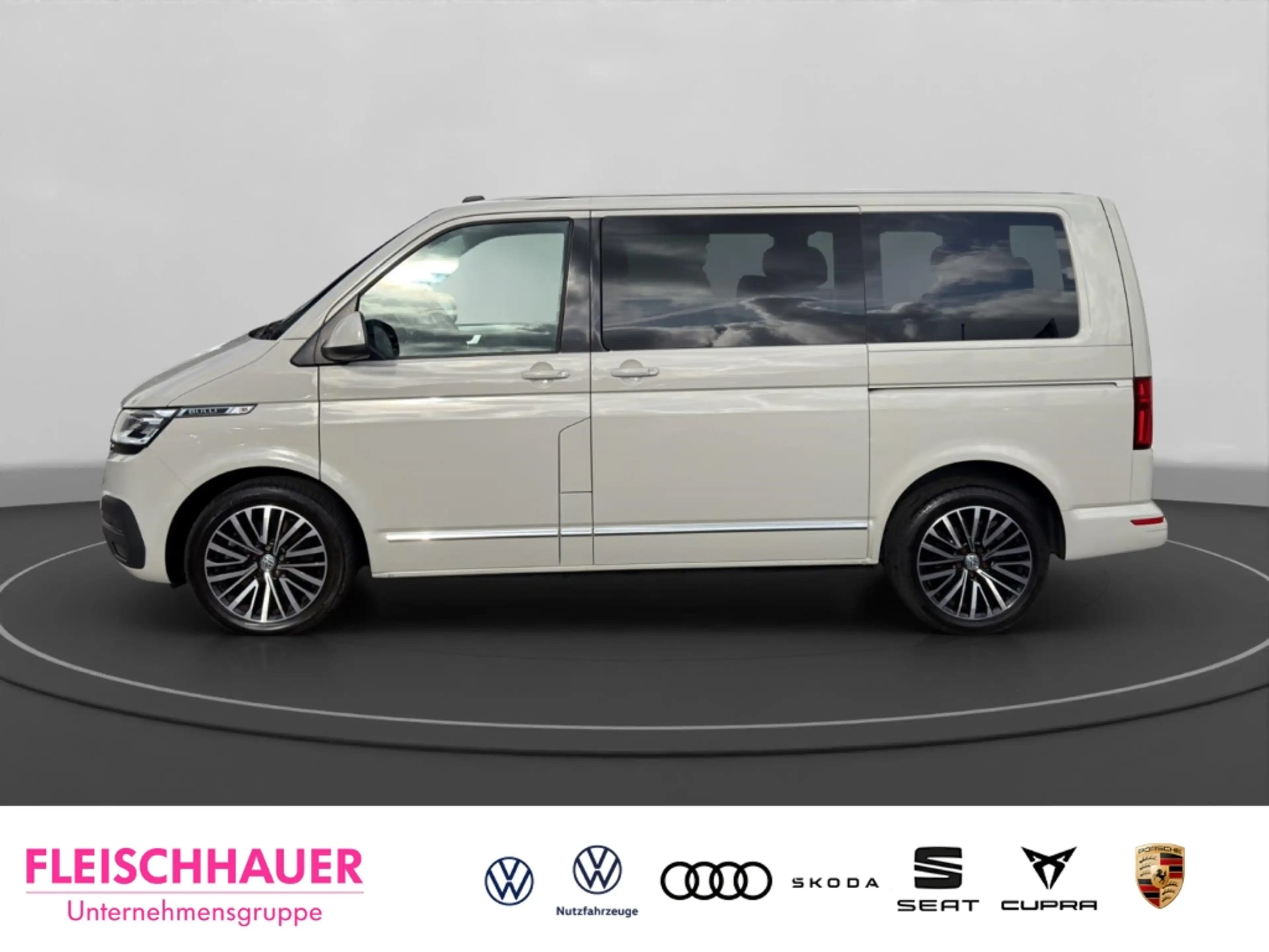 Volkswagen T6.1 Multivan 2,0 TDI 4MOTION AHK+Navi+StHz+Leder+ACC+RK+PDC-Plu — photo 3