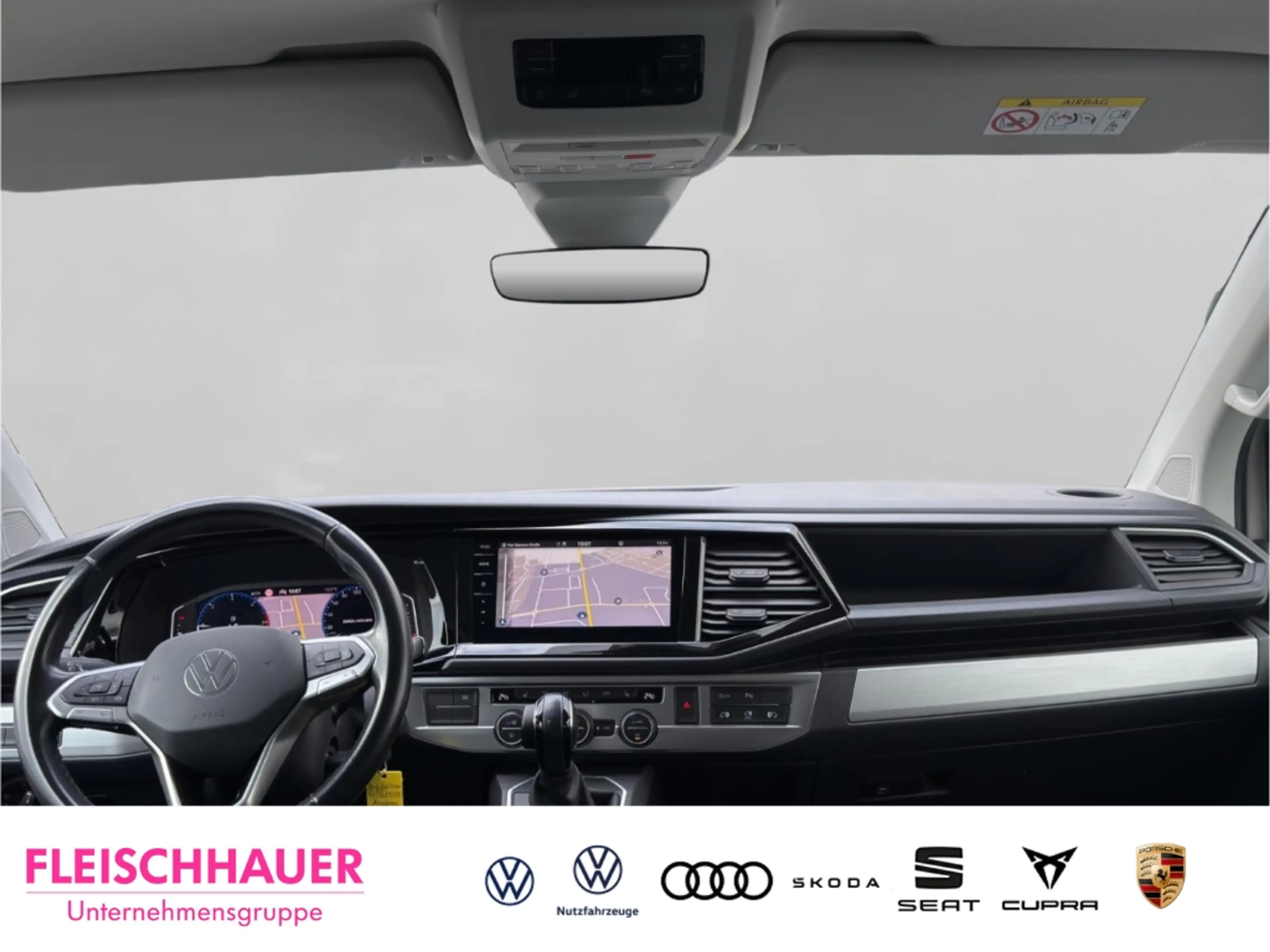 Volkswagen T6.1 Multivan 2,0 TDI 4MOTION AHK+Navi+StHz+Leder+ACC+RK+PDC-Plu — photo 12
