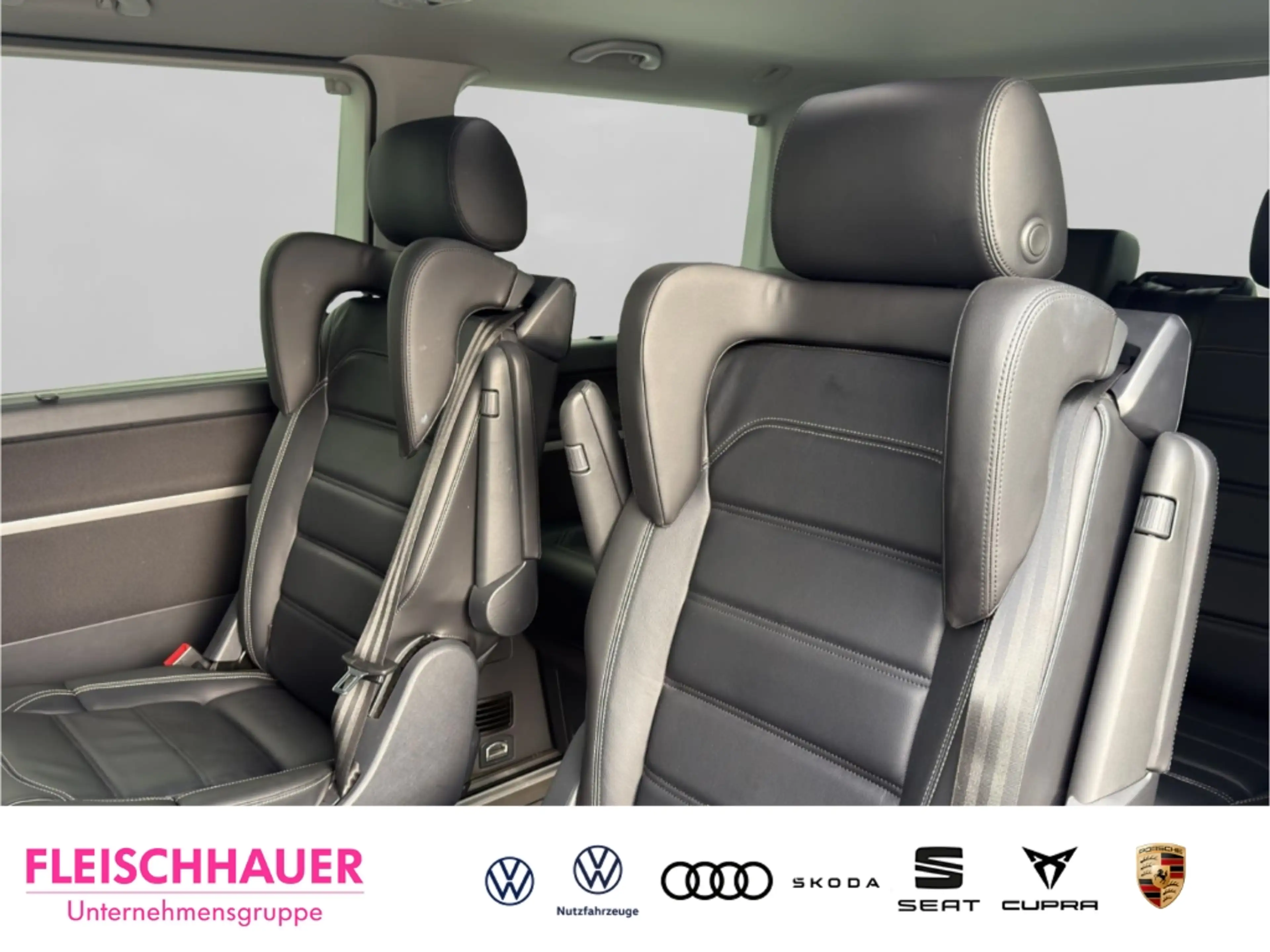 Volkswagen T6.1 Multivan 2,0 TDI 4MOTION AHK+Navi+StHz+Leder+ACC+RK+PDC-Plu — photo 11