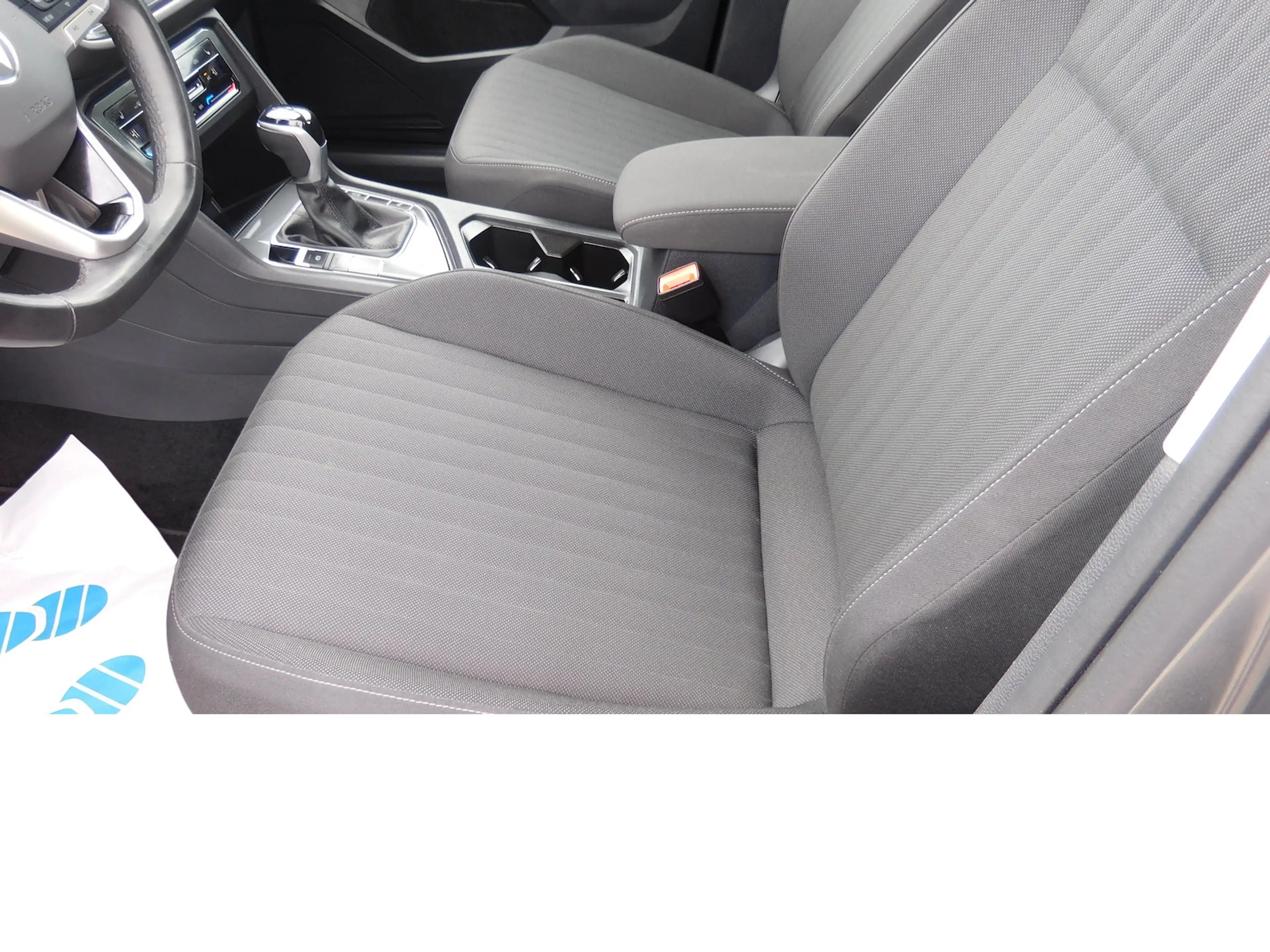 Volkswagen Tiguan Allspace 1.5 TSI Life 7 Sitze Navi DSG — photo 9