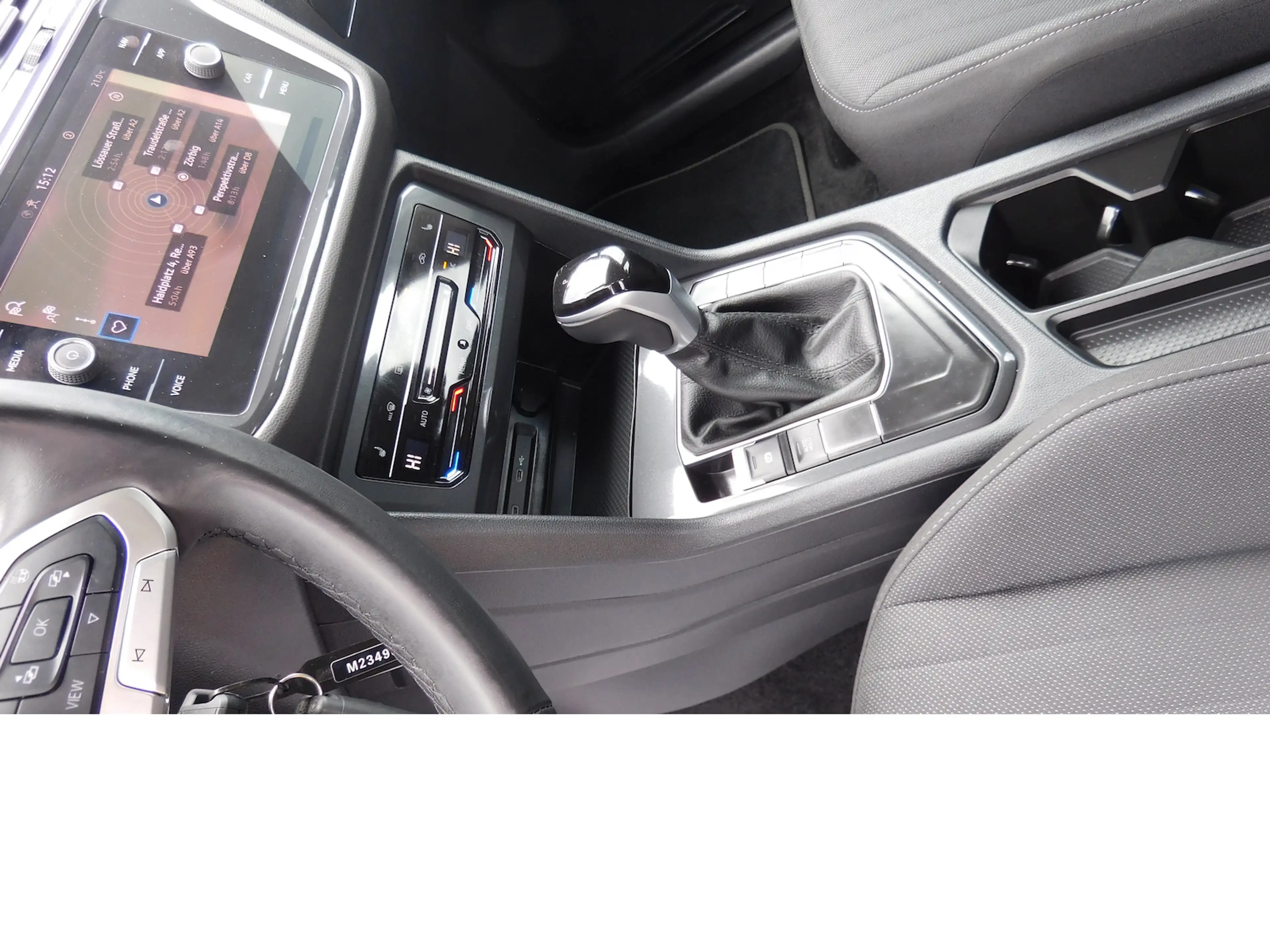 Volkswagen Tiguan Allspace 1.5 TSI Life 7 Sitze Navi DSG — photo 7
