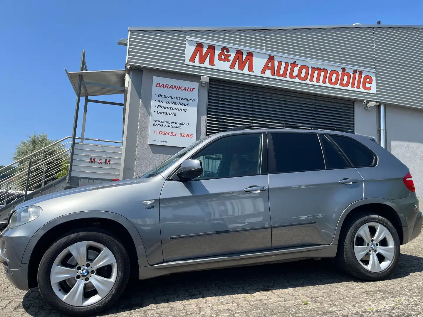 BMW X5 30d xDrive Sport *AHK+Standh.+LEDER-Braun+19" Grau - 1