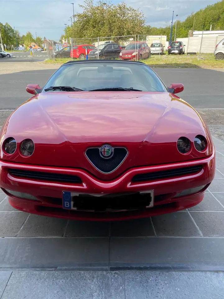 Alfa Romeo Spider 2.0i Medio, foto 1