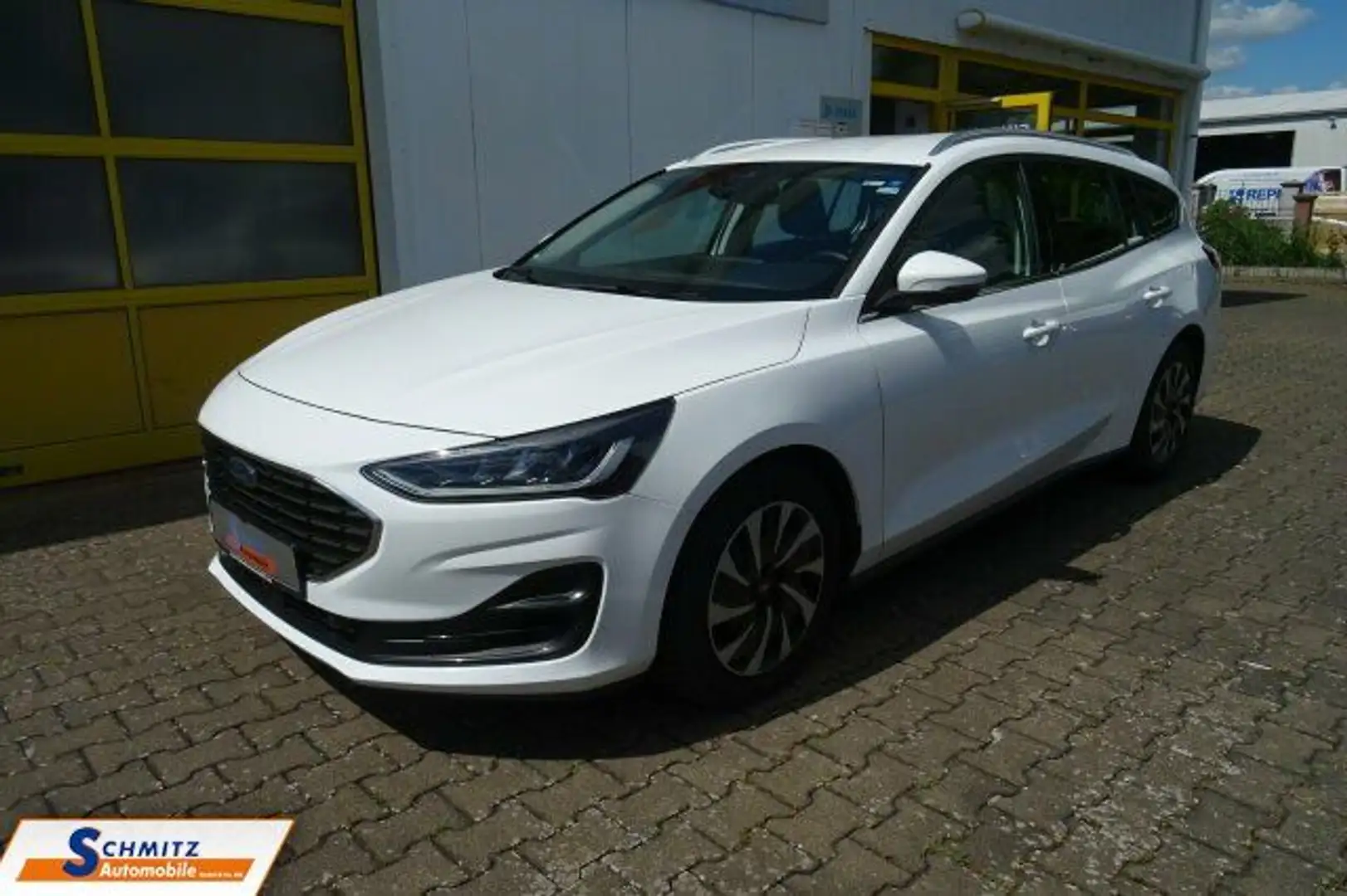 Ford Focus 1.5 Titanium Navi/LED/AHK/ACC/R-Cam Blanco - 2