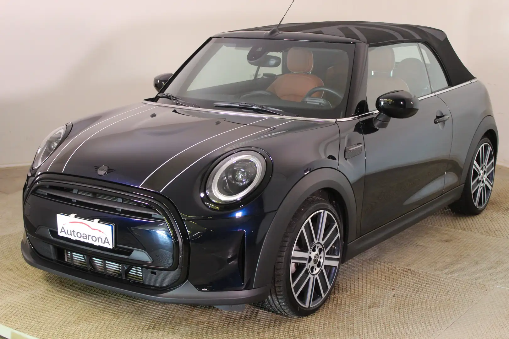 MINI Cooper Cabrio Mini IV Cabrio F57 2021 1.5 Yours auto Blau - 1