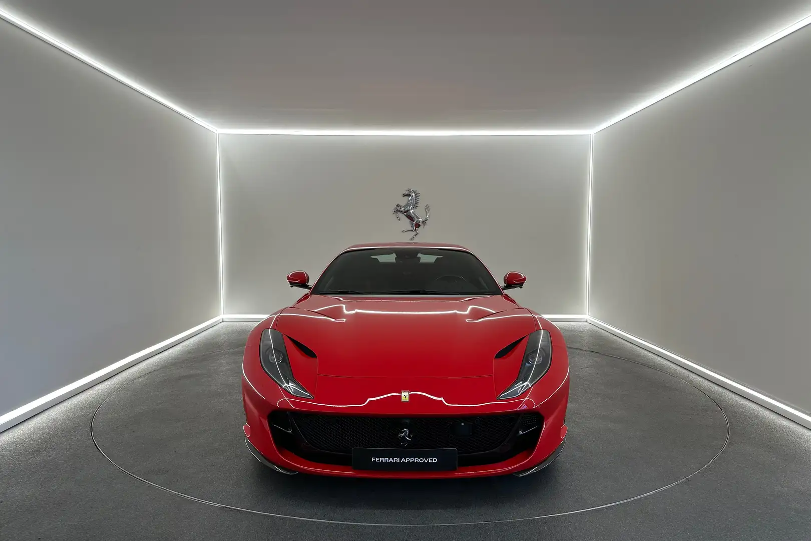 Ferrari 812 GTS / Rosso Corsa / Ferrari Approved Rood - 2