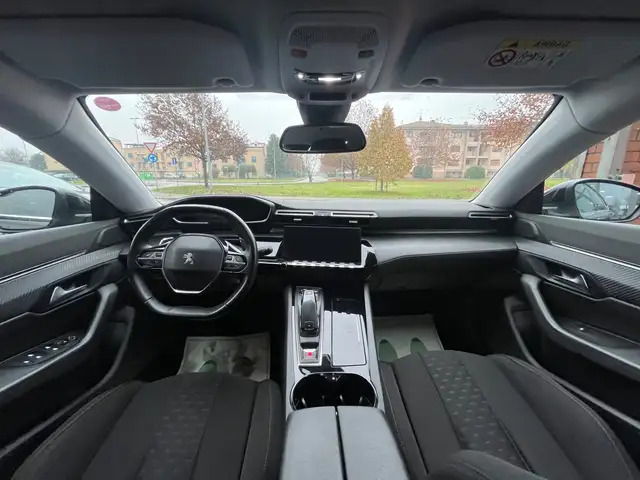 Peugeot 508 view 11