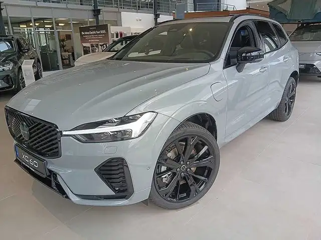 Volvo XC60 T8 AWD Plus Black Edition