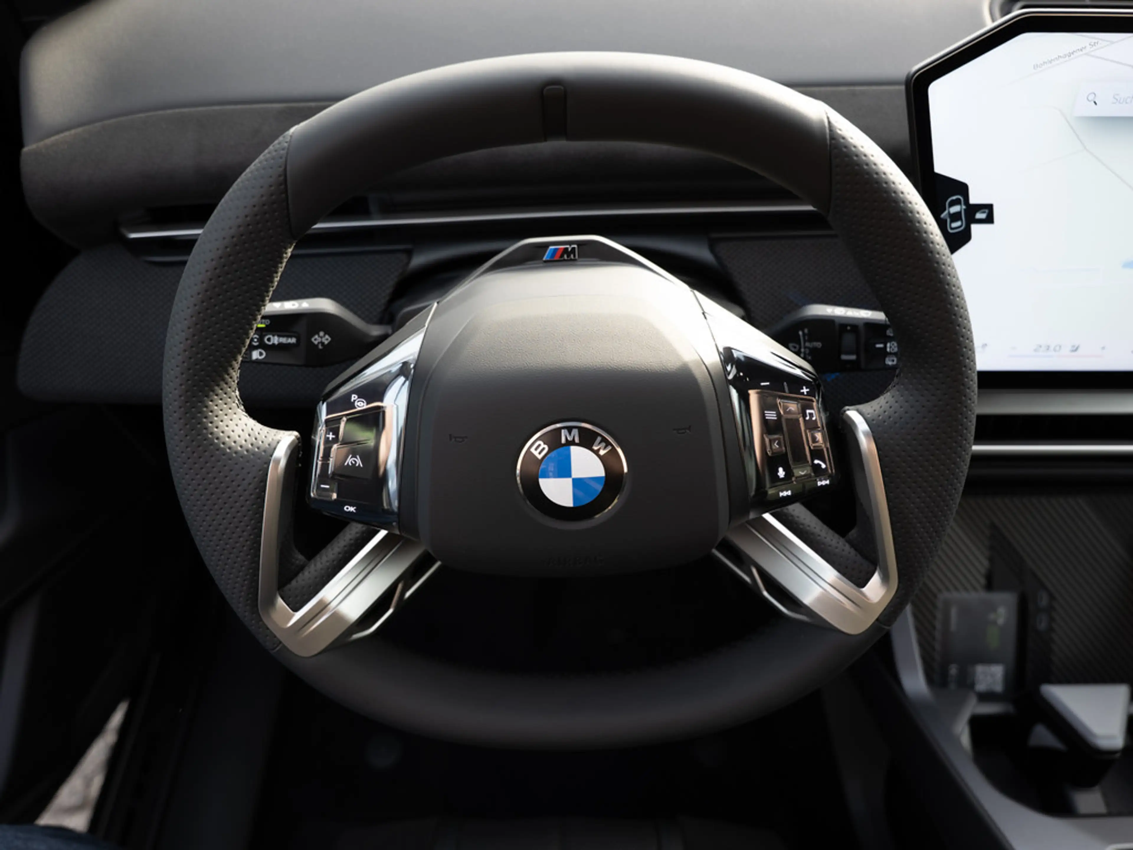 BMW iX3 40 360° PANO LED HUD ACC AHK H/K KAMERA — photo 13