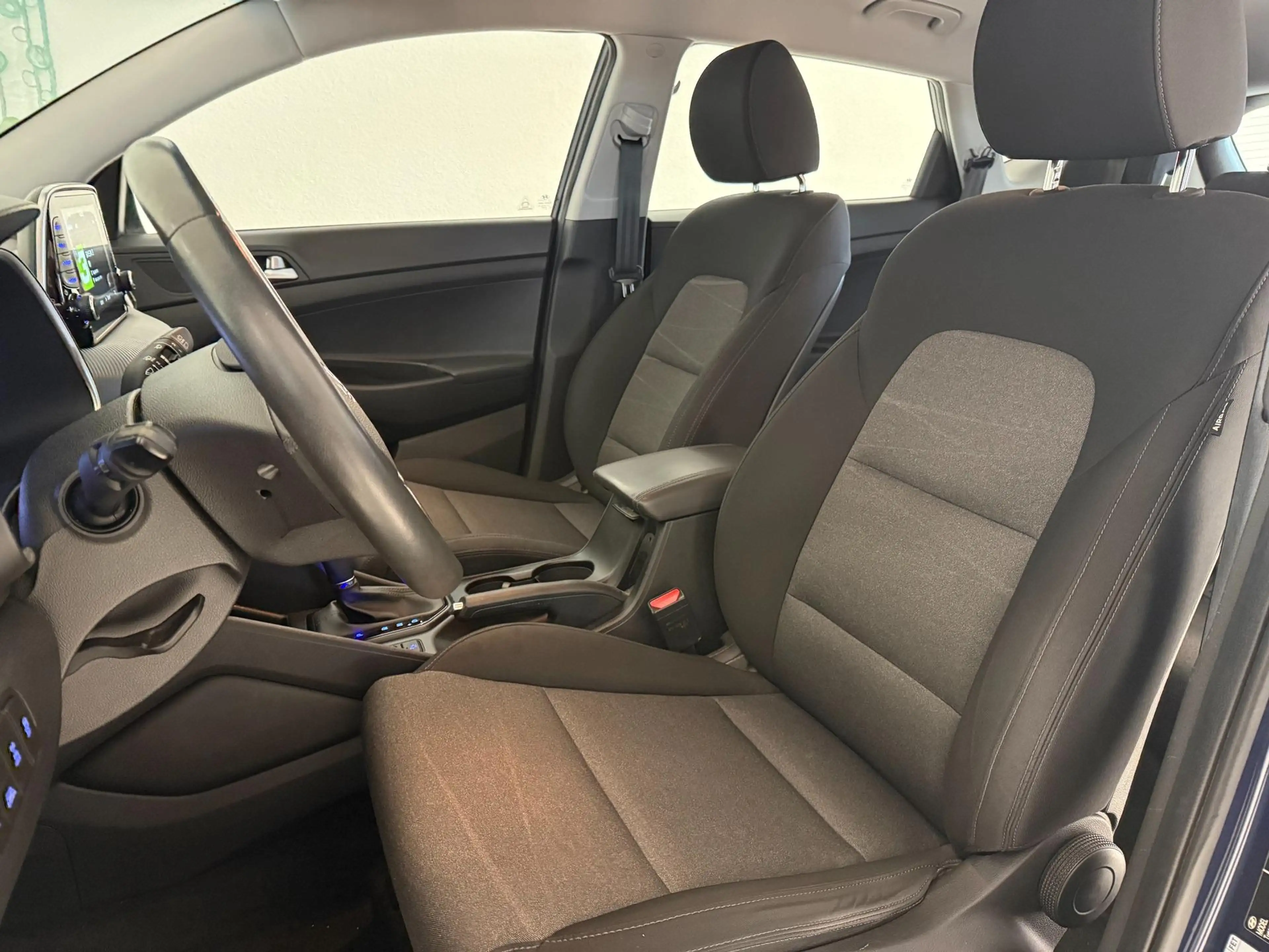 Hyundai TUCSON 1.6 CRDi Trend Allrad 12 Monate Garantie, 2-Zon... — photo 9