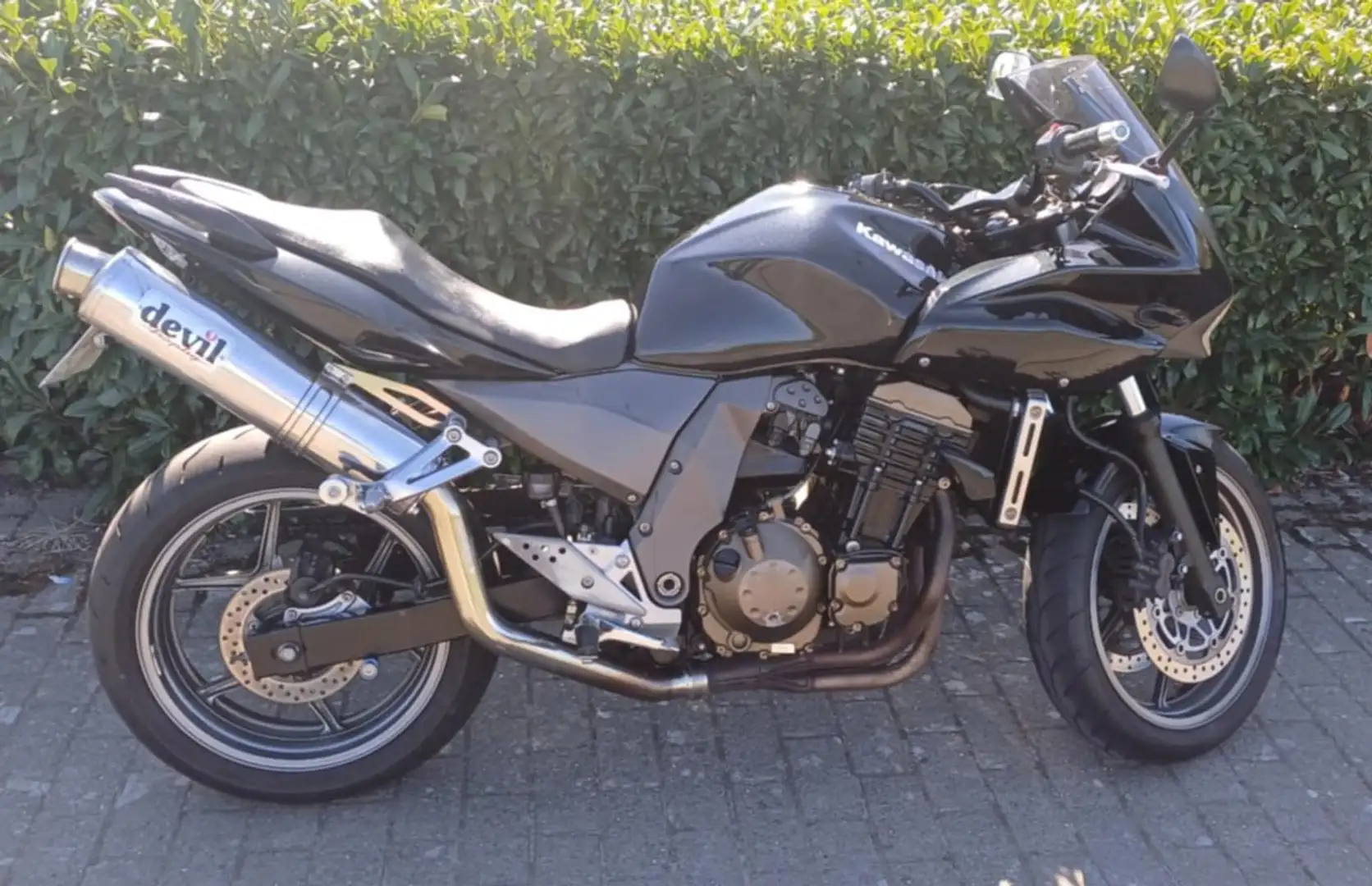 Kawasaki Z 750 Z750S Zwart - 1