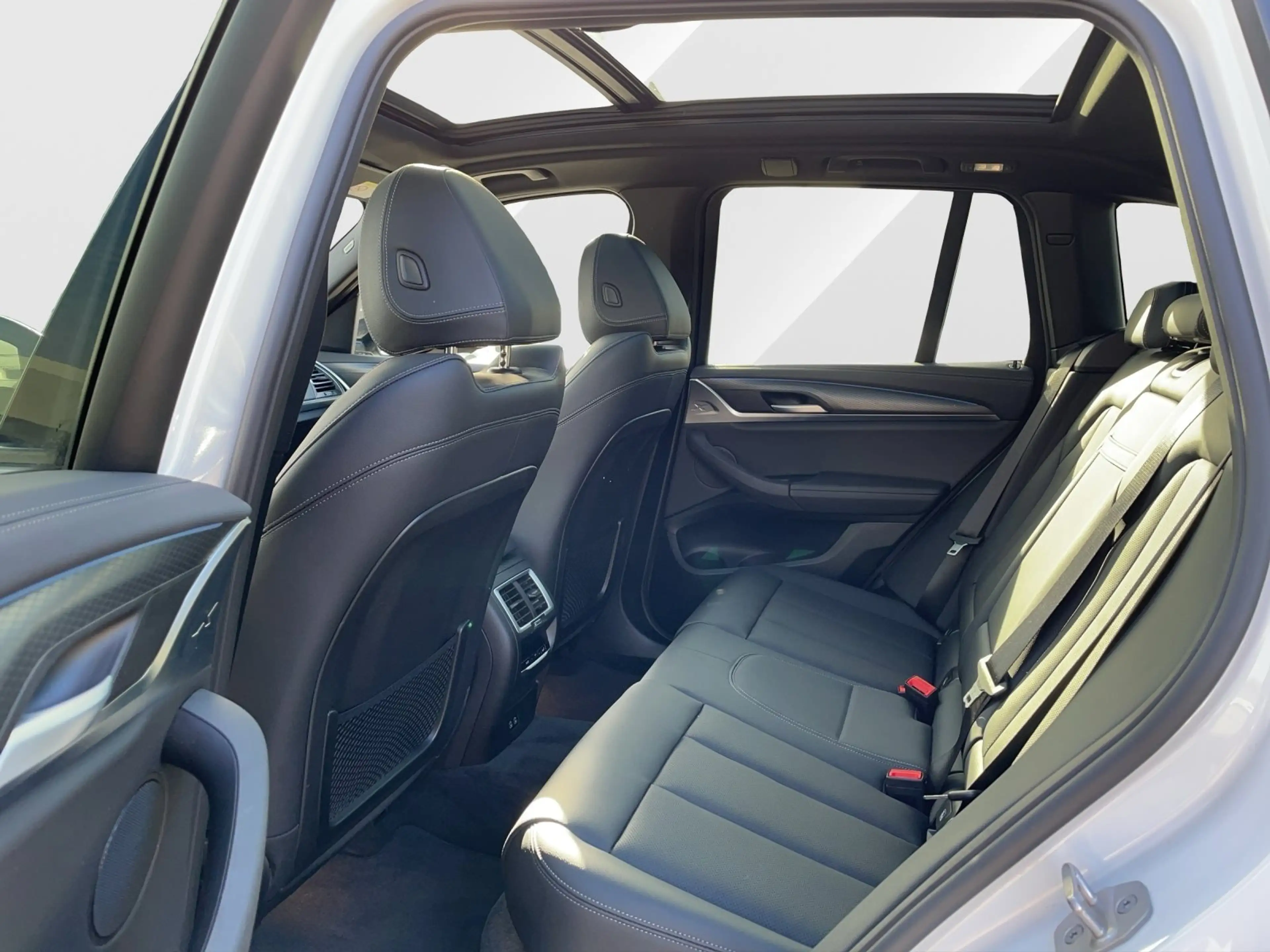 BMW iX3 M Sport Inspiring/ AHK/ Ad. LED/ RFK — photo 11