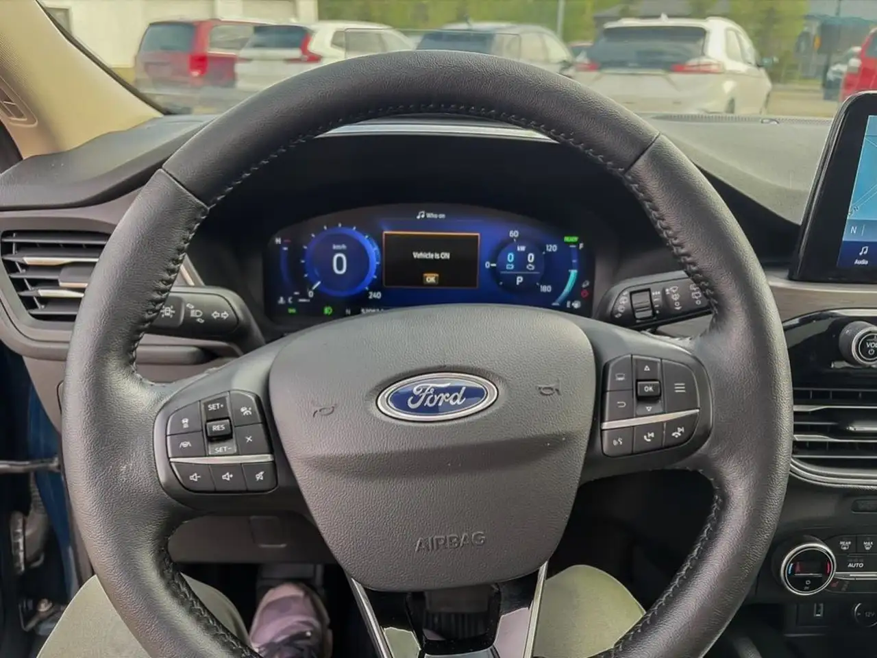 Ford Escape снимка Ford Escape