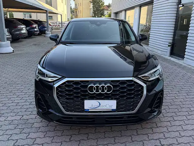 Audi Q3 view 2
