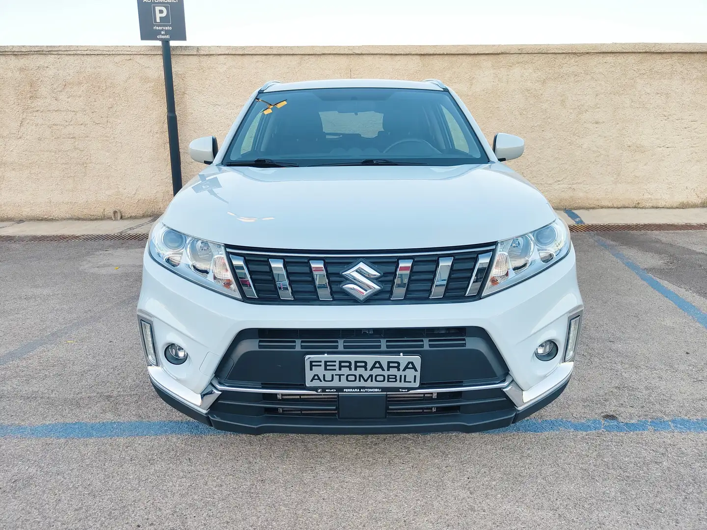 Suzuki Vitara Vitara 1.0 boosterjet Cool 2wd Bianco - 2