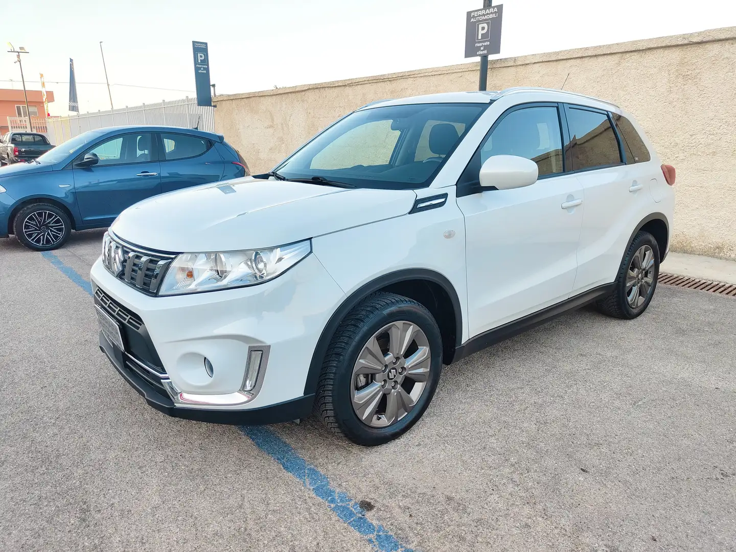 Suzuki Vitara Vitara 1.0 boosterjet Cool 2wd Bianco - 1