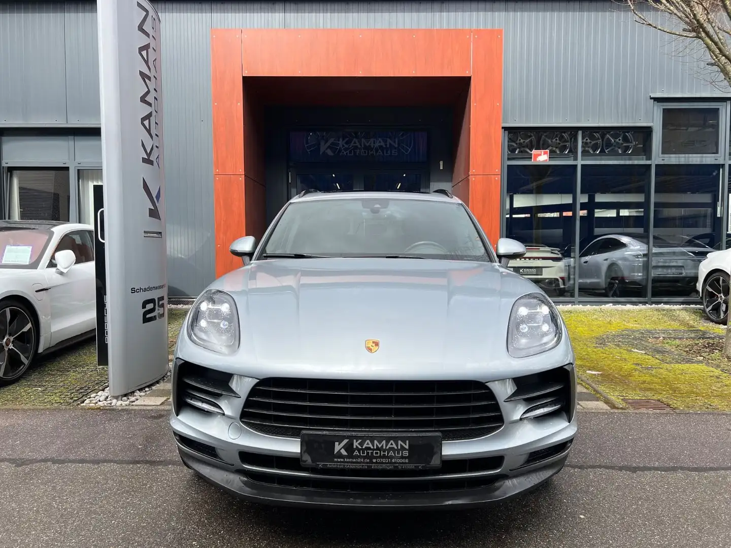 Porsche Macan PDK II Gen. #PANORAMA! KAMERA! 21"RS ALU! Stříbrná - 2