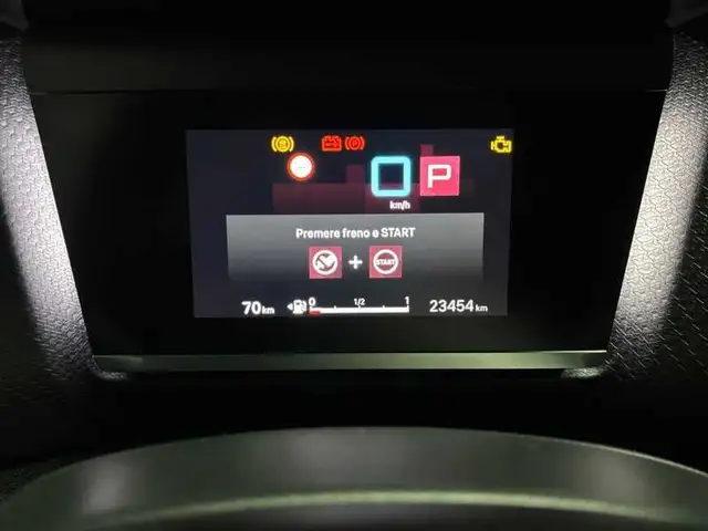 Citroen C4 view 12