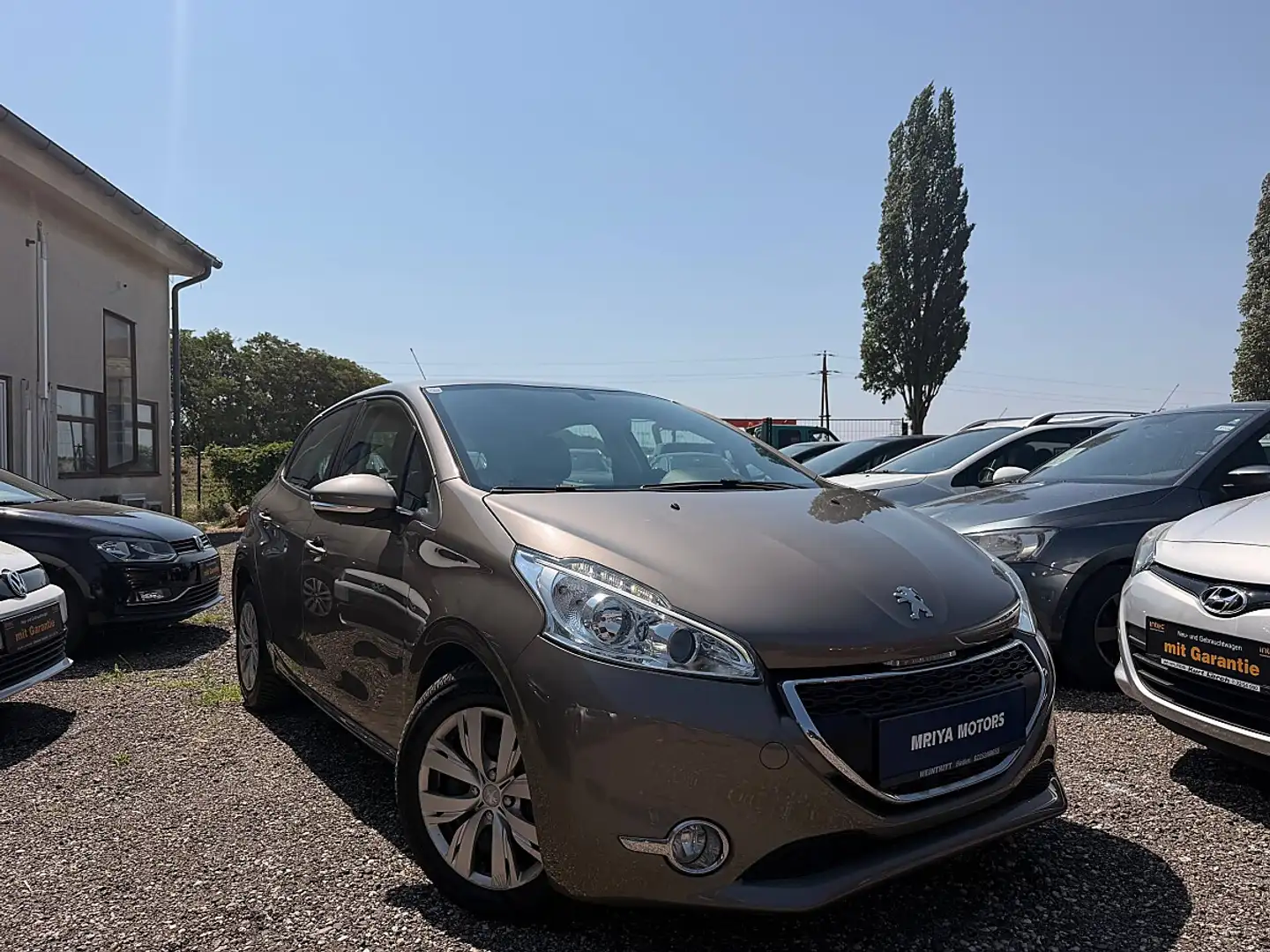 Peugeot 208 1,4 VTi Active | Nur 78.950 km | Unfallfrei | S... Grau - 1