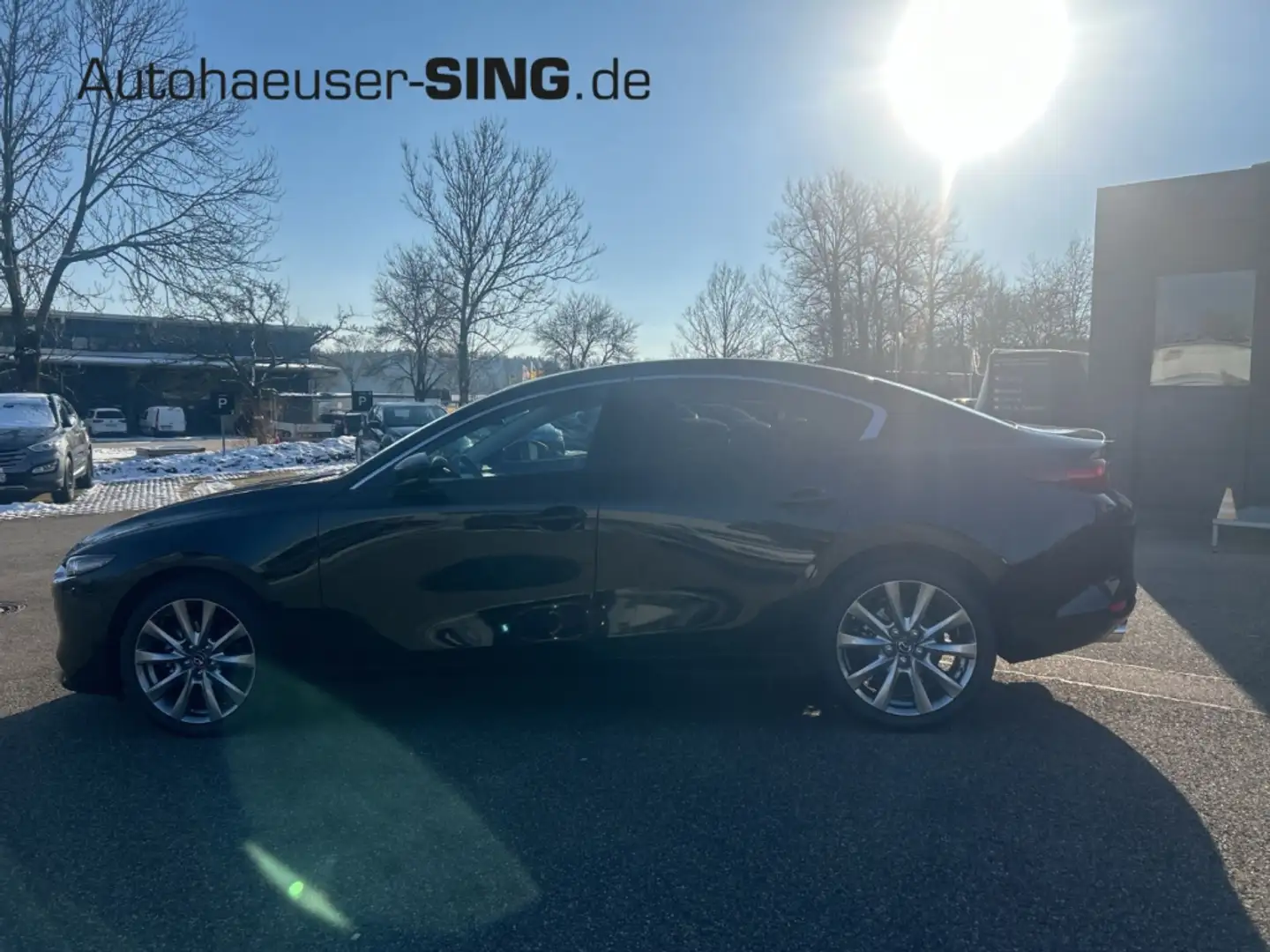 Mazda 3 Fastback Exclusive-Line SKYACTIV-X BOSE LED Schwarz - 2