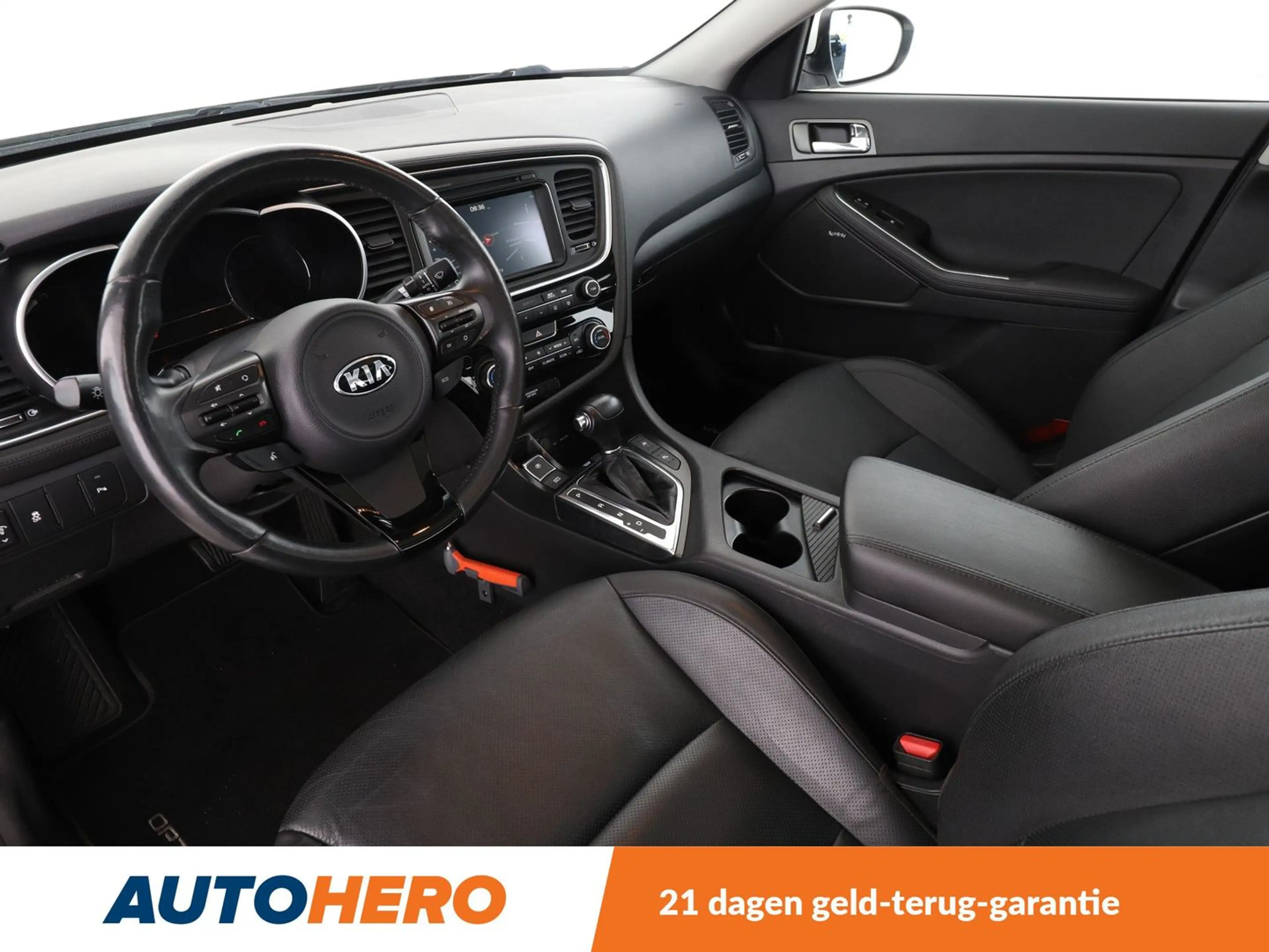 Kia Optima 2.0 Attract Hybrid — photo 11
